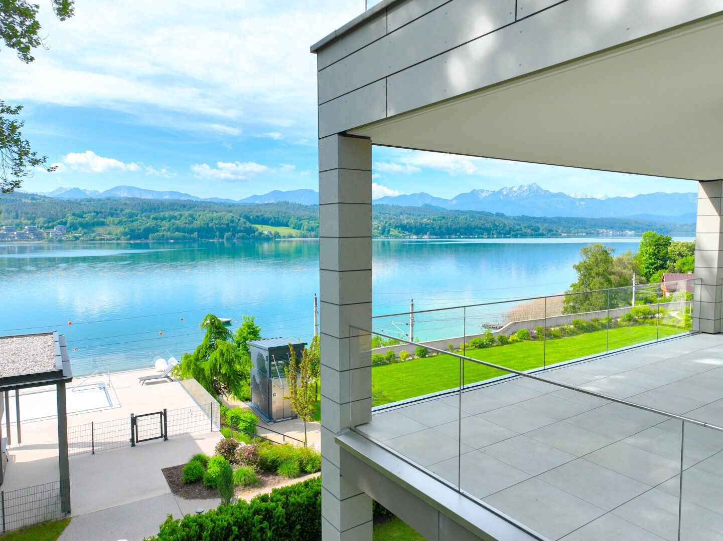 Seewohnung (3 Schlafzimmer) in traumhafter NEUBAUANLAGE am Wörthersee Nordufer