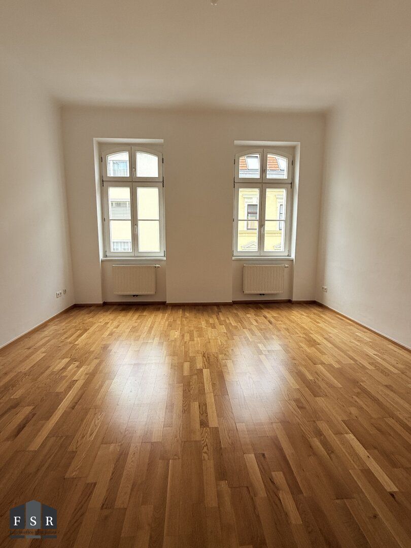 Helle 2-Zimmer-Altbauwohnung in attraktiver Lage