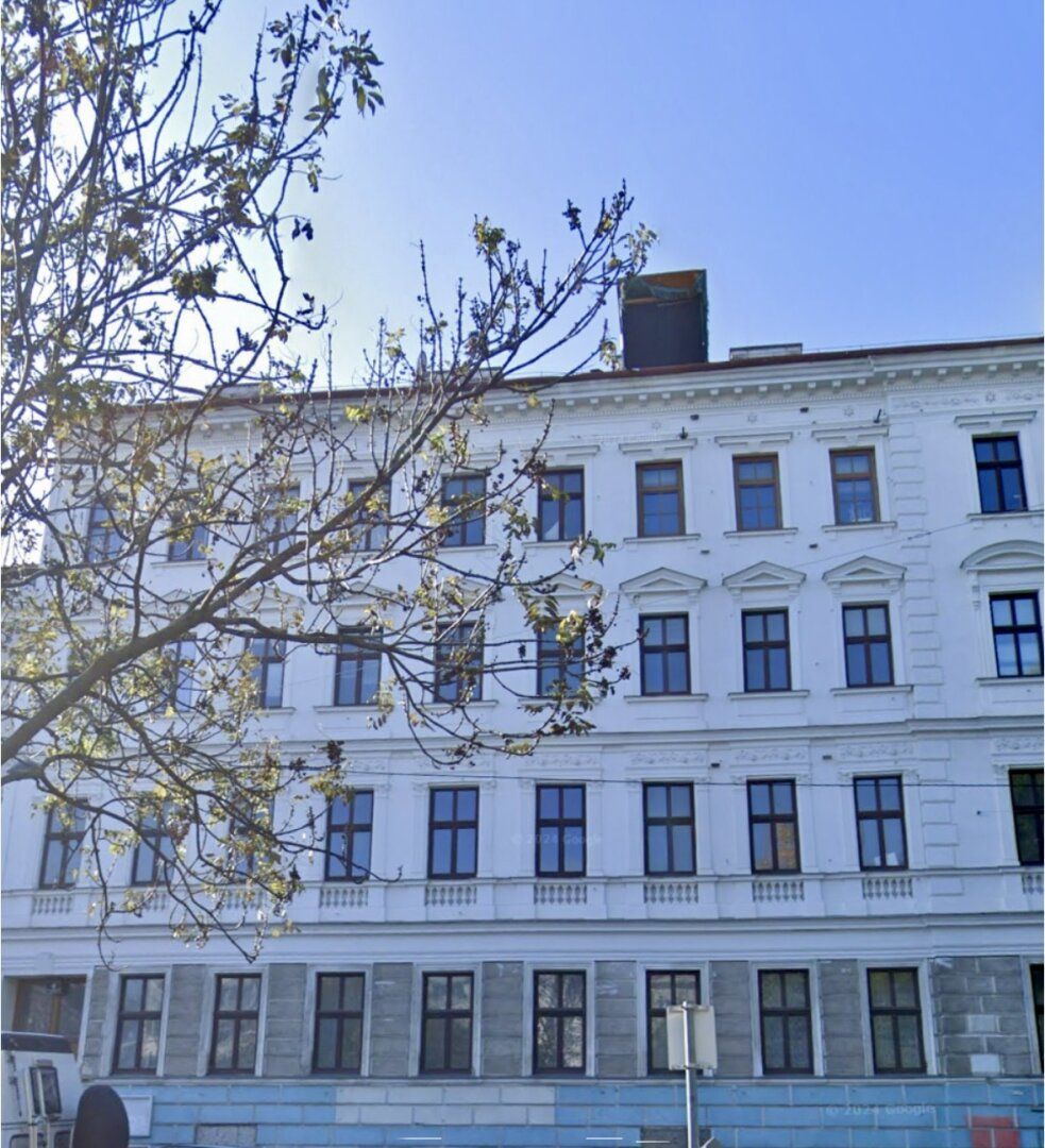 NEUES PROJEKT - U6/ STADTHALLE / PARKLAGE - Topsanierte Altbauwohnung / Erstbezug (Top2)