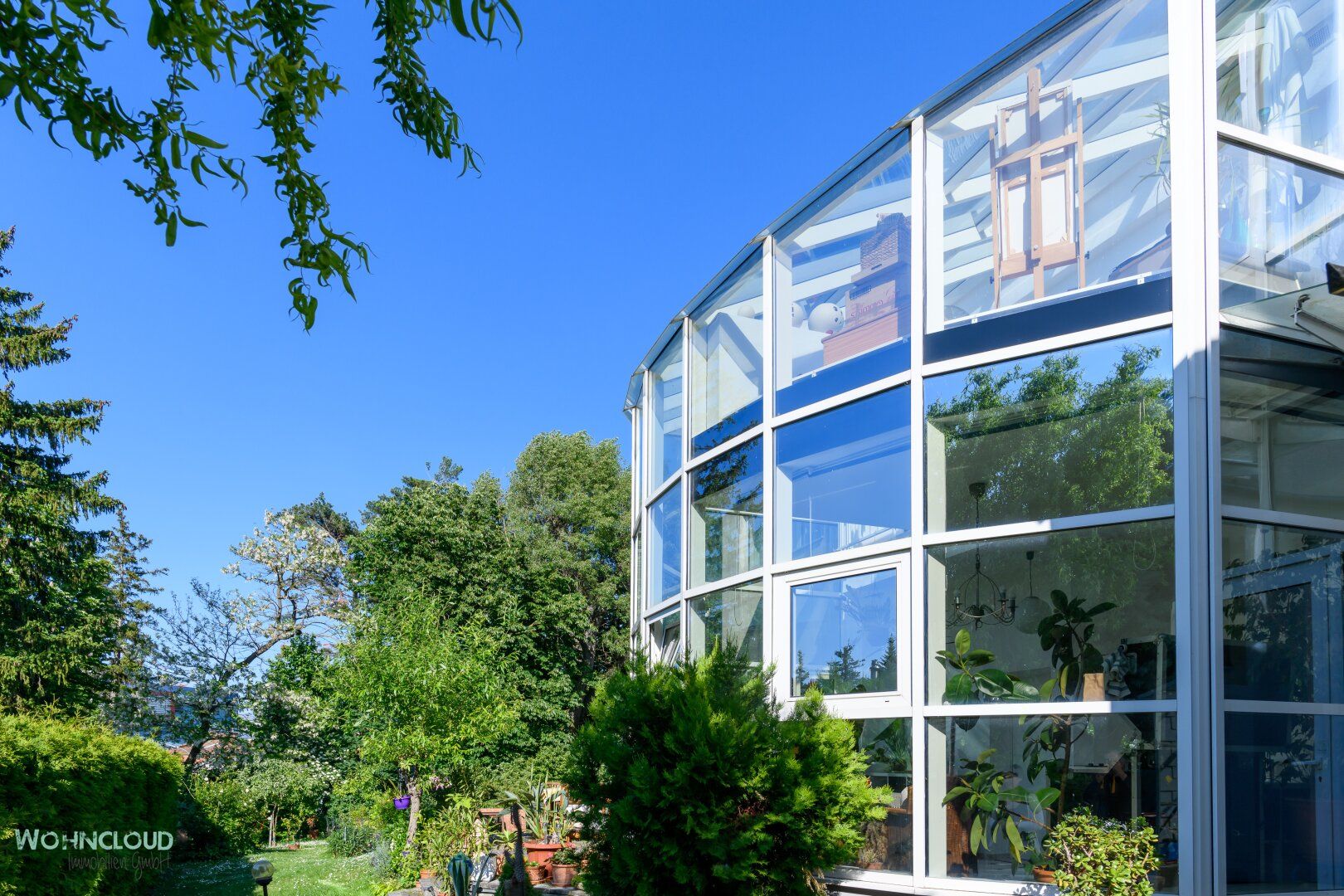HAUS DER VIELEN MÖGLICHKEITEN, OASE MIT INDOORPOOL UND GROSSEM GARTEN