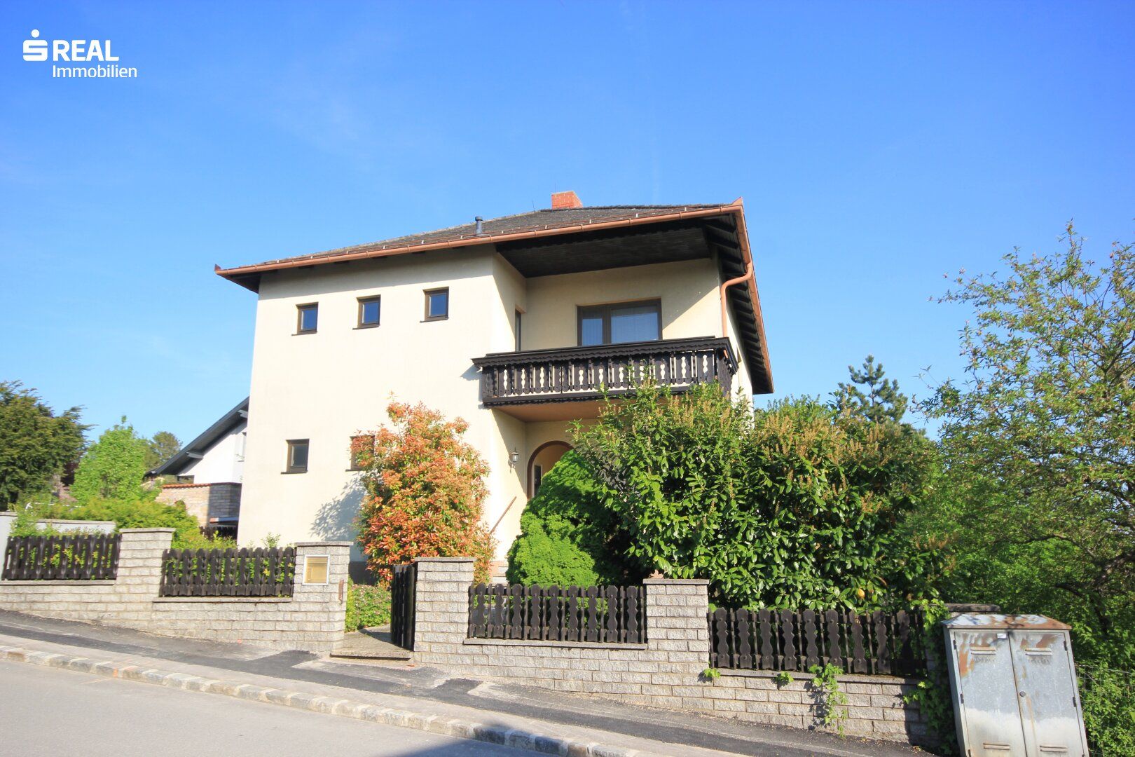 2120 Wolkersdorf, Einfamilienhaus in Grünruhelage mit Garage und Schutzraum