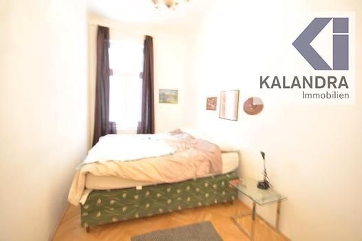 + Schlafzimmer