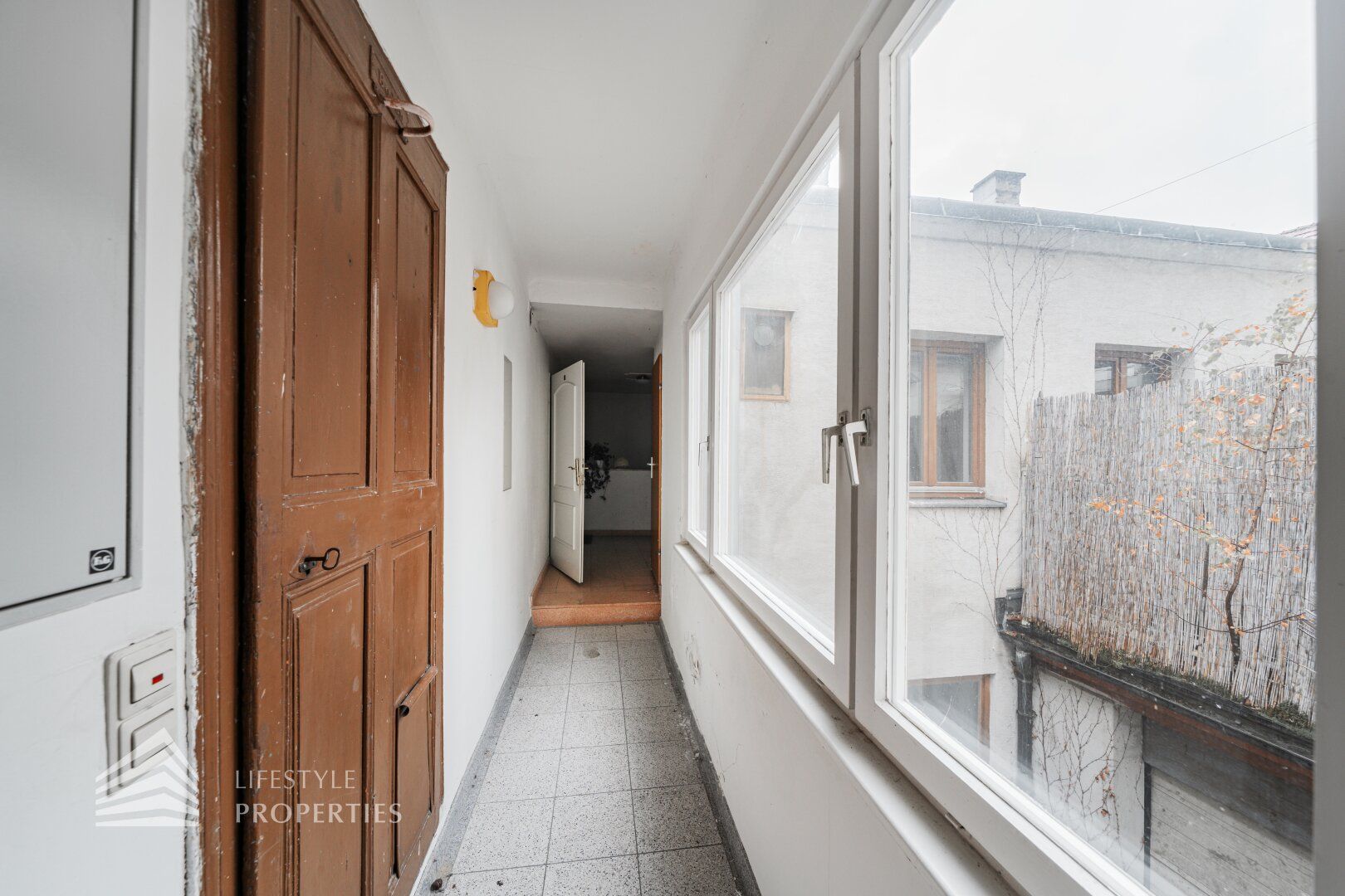 Bestandsfreies Gründerzeit-Zinshaus mit bewilligtem Ausbau-Potential, Nähe Wilhelminenberg - Ansicht 5