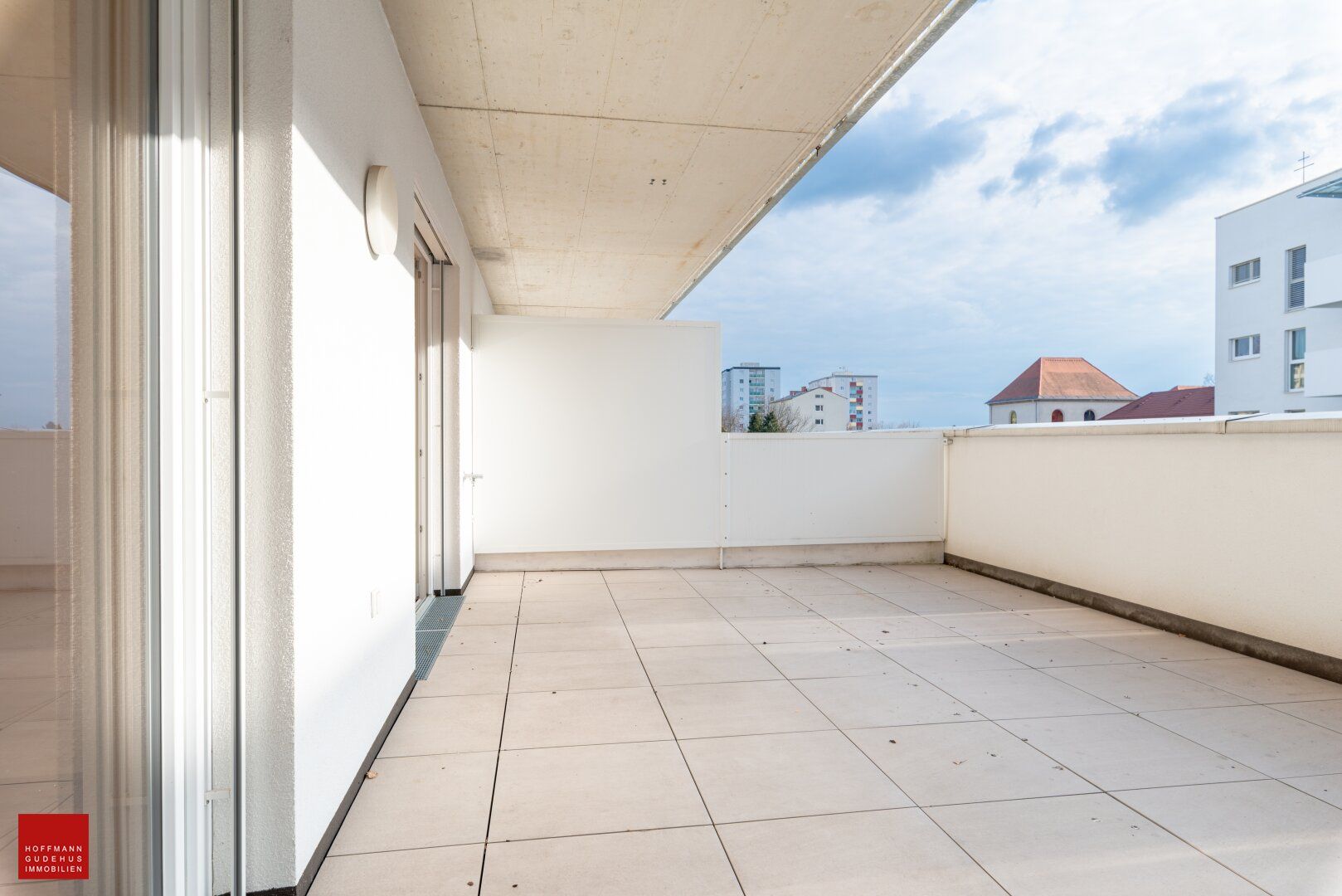 2-ZIMMER-TERRASSEN-WOHNTRAUM