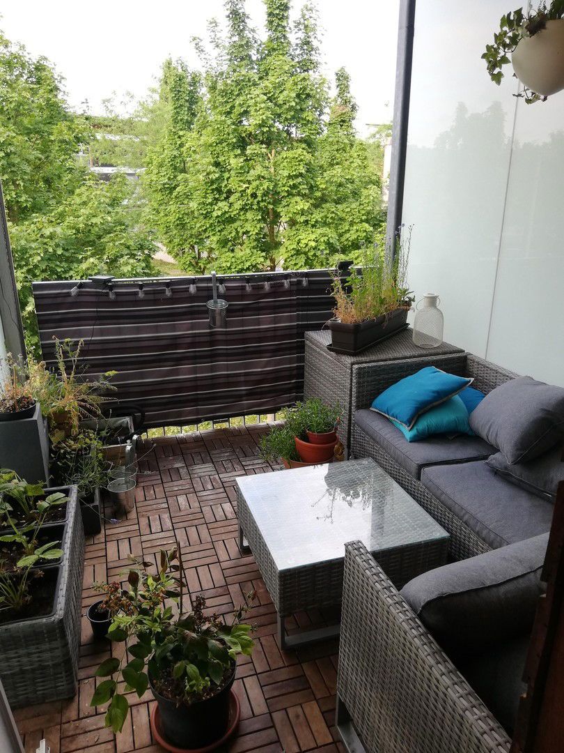 Naturnahe grüne Wohnung Linz Solarcity mit moderner Küche