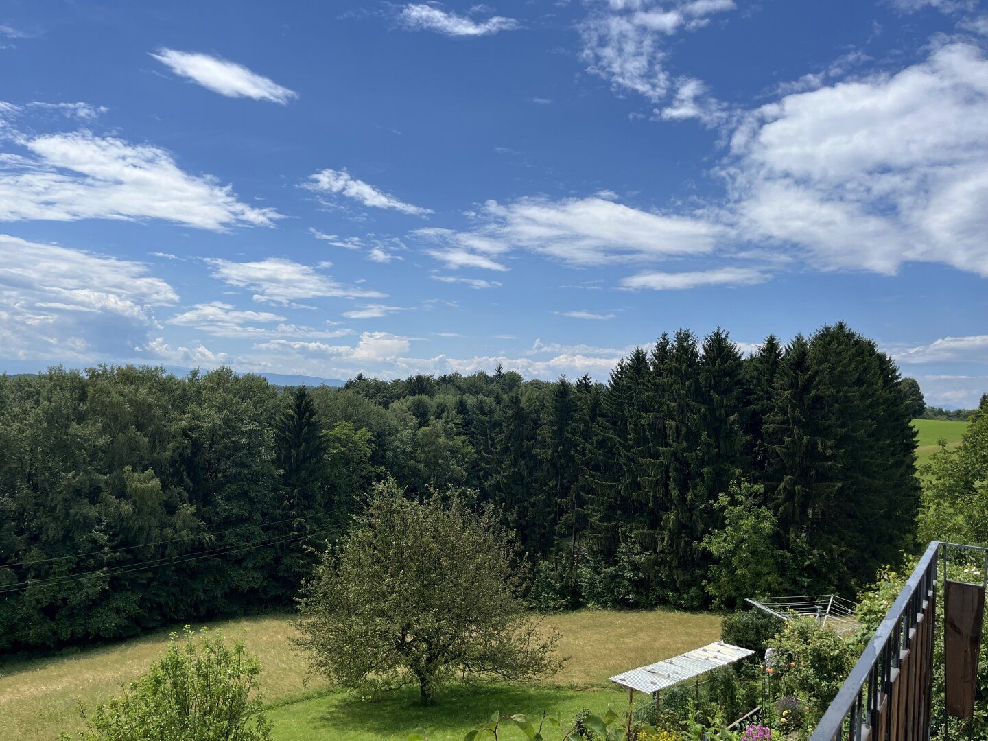 Solides Haus mir absoluter Traumaussicht