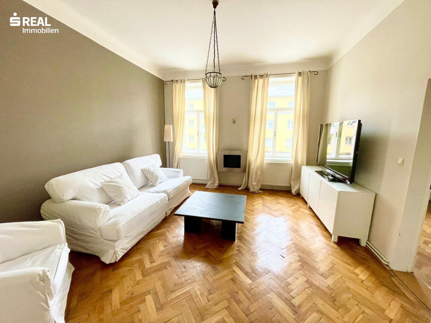 möblierte 2-Zimmer Altbauwohnung in toller Lage befristet auf 3 Jahre zu vermieten