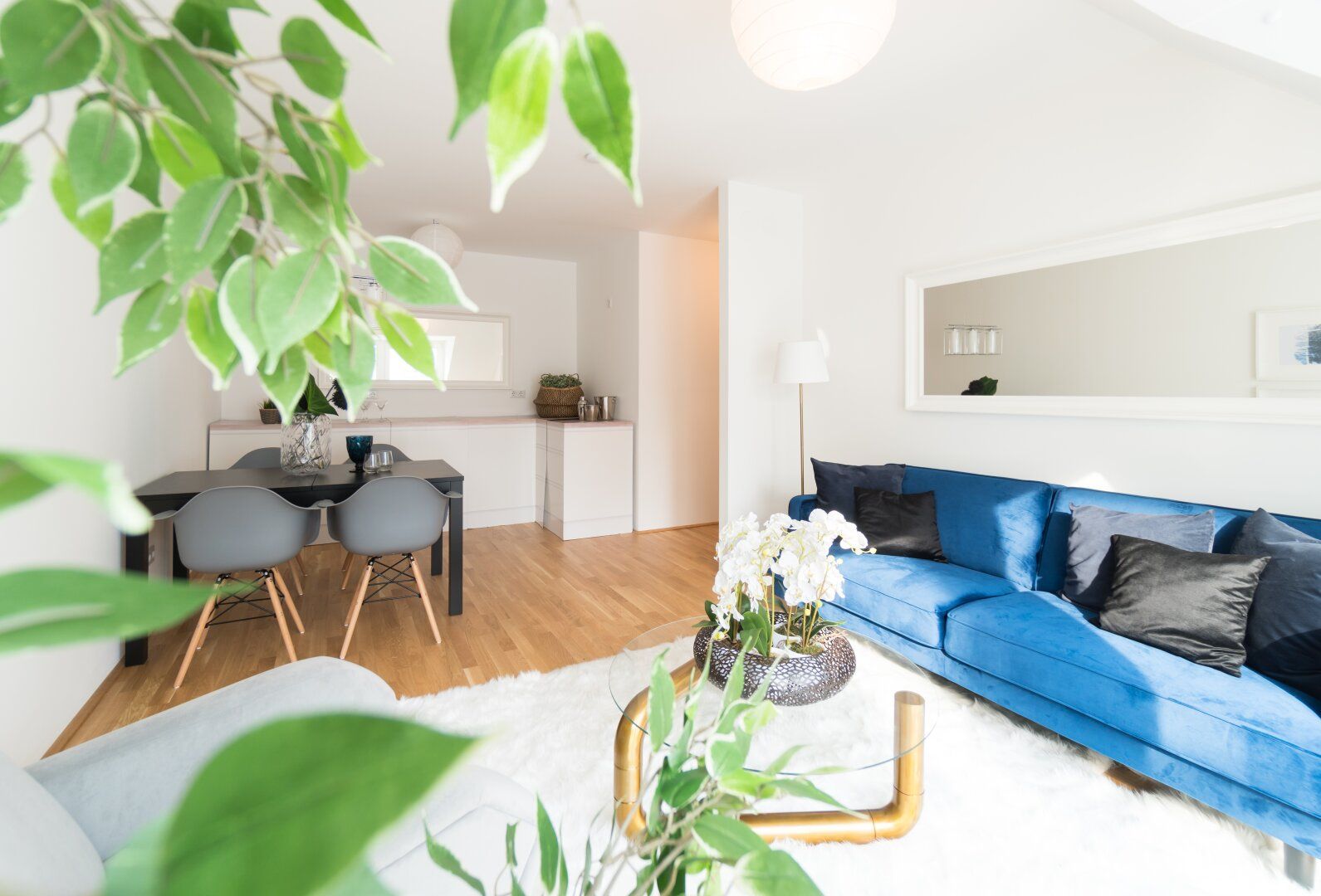 MODERNE 2-ZIMMER-WOHNUNG MIT FERNBLICK