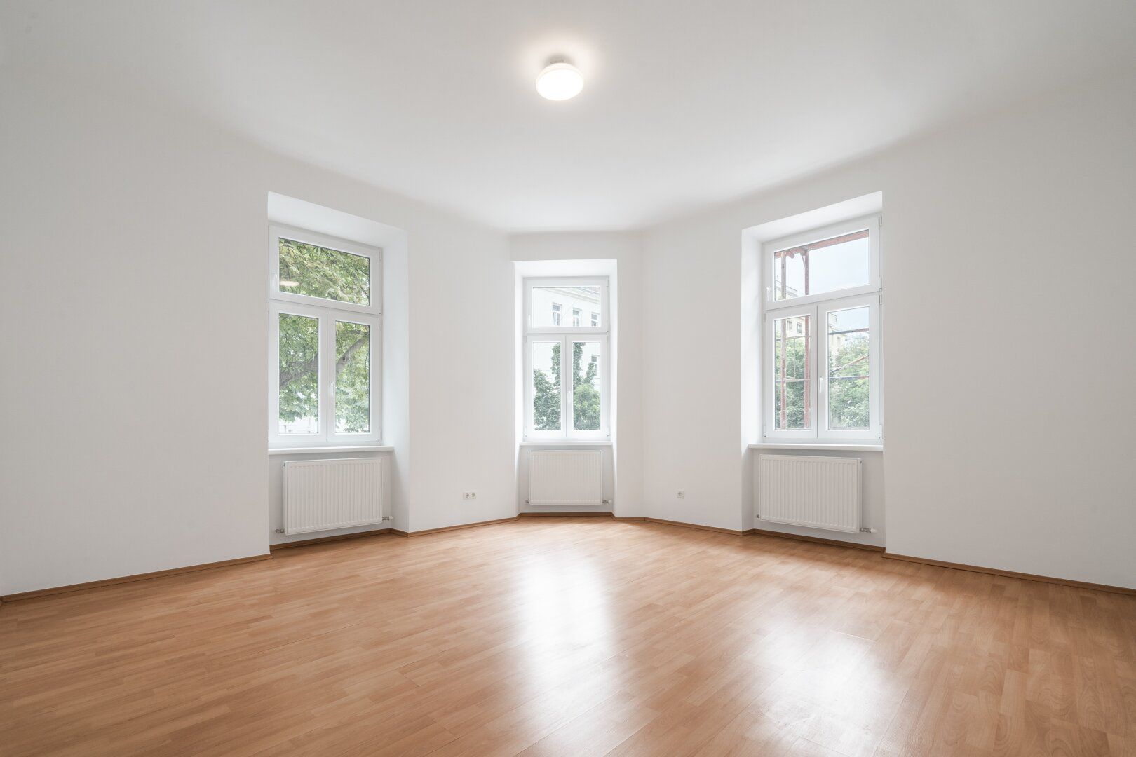 ++Q16++ toll sanierte 2-Zimmer Altbauwohnung in guter Lage