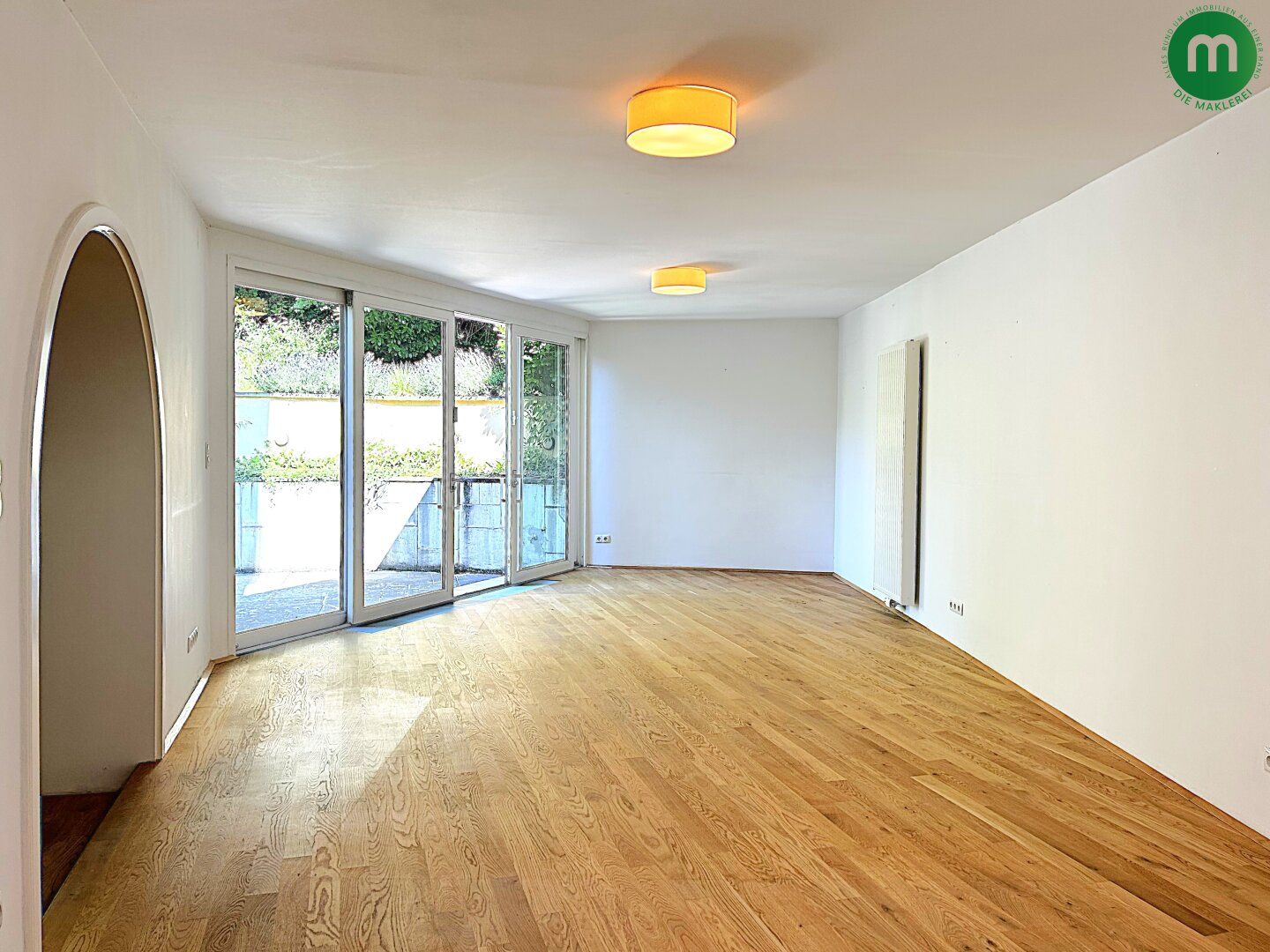 Wohnen am grünen Stadtrand - 160 m² Gartenwohnung in absoluter Ruhelage