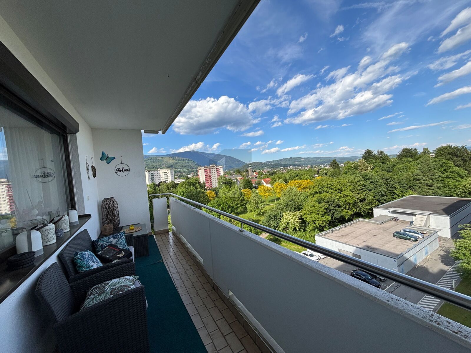 WOHNEN MIT AUSSICHT ÜBER DEN DÄCHERN VON VILLACH