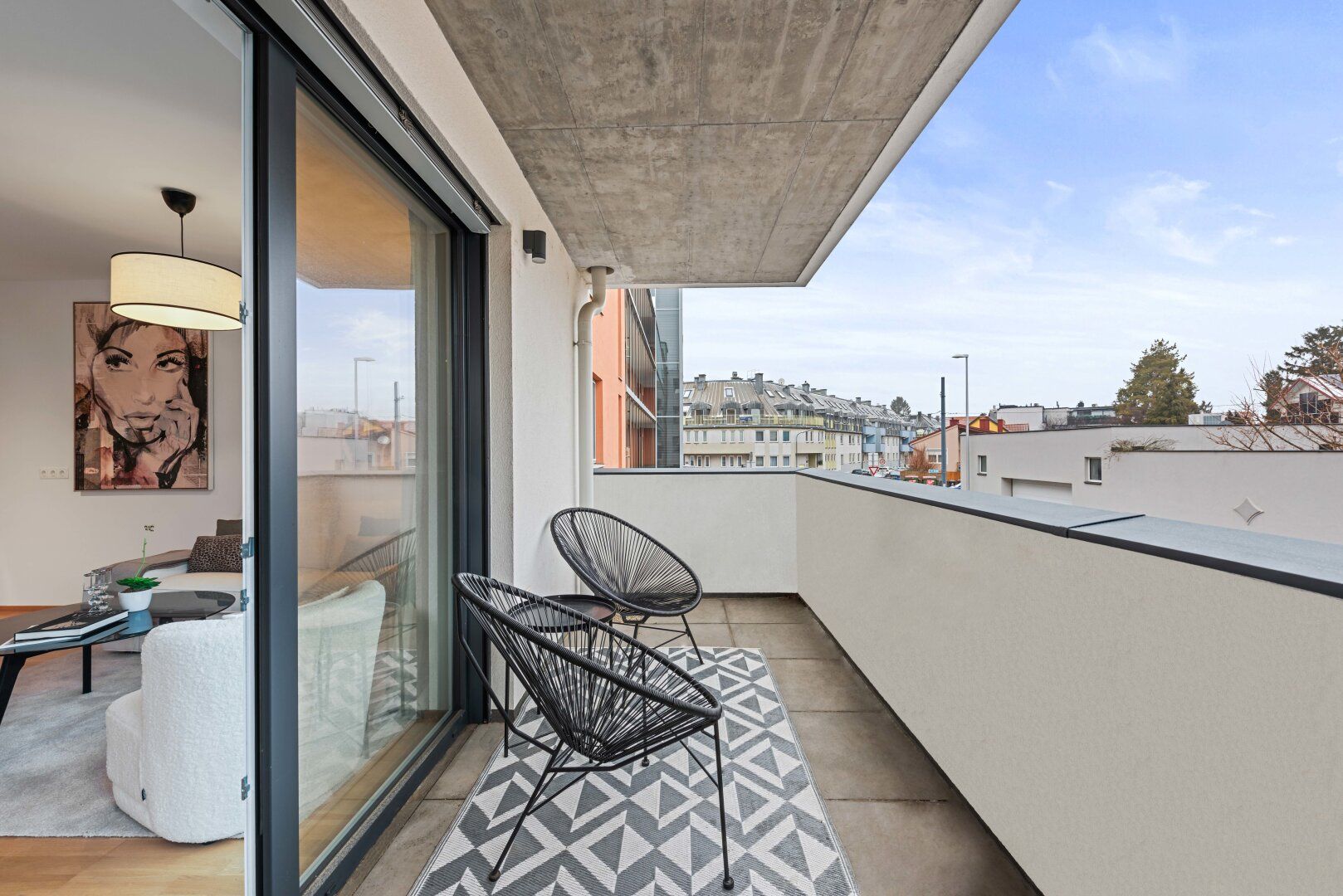 ERSTBEZUG: Traumhafte 2-Zimmer-Wohnung mit Balkon (ideal für Anleger)