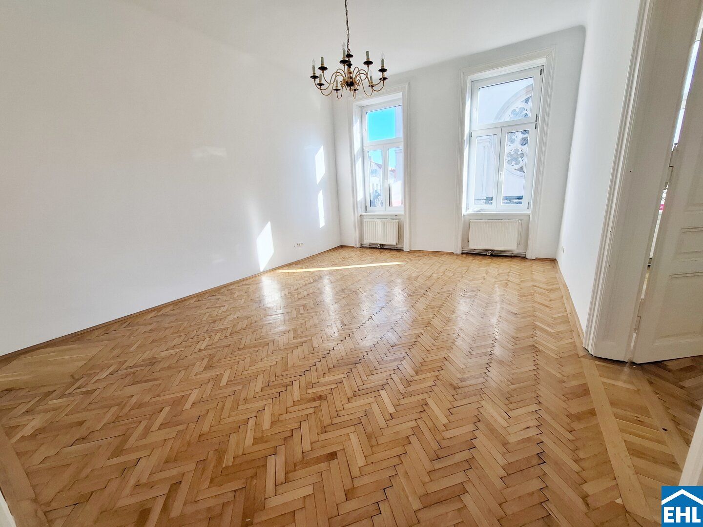 Klassischer Wiener Altbau mit Charakter - Stilvolles Wohnen im 9. Bezirk