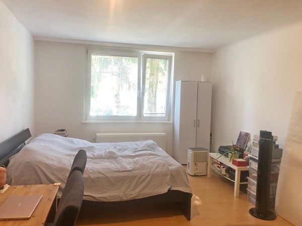 Kleinwohnung mit Gartenblick Nahe Maurer Hauptplatz