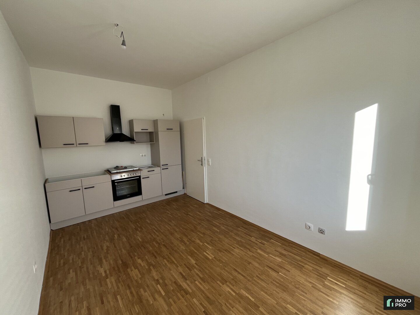 #LEOBEN #JUDENDORF #STIWOG #1,5-ZIMMER WOHNUNG #SANIERT #MIETEN #PARKPLATZ #PROVISIONSFREI #INKL. HK-ACCONTO