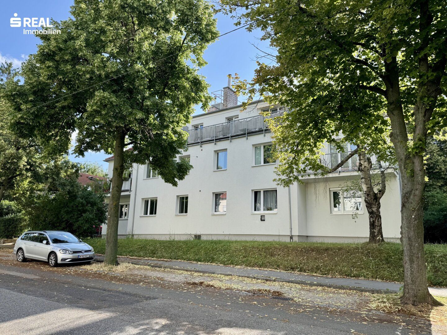 Tolle Lage - kleine Wohnung mitten im Grünen