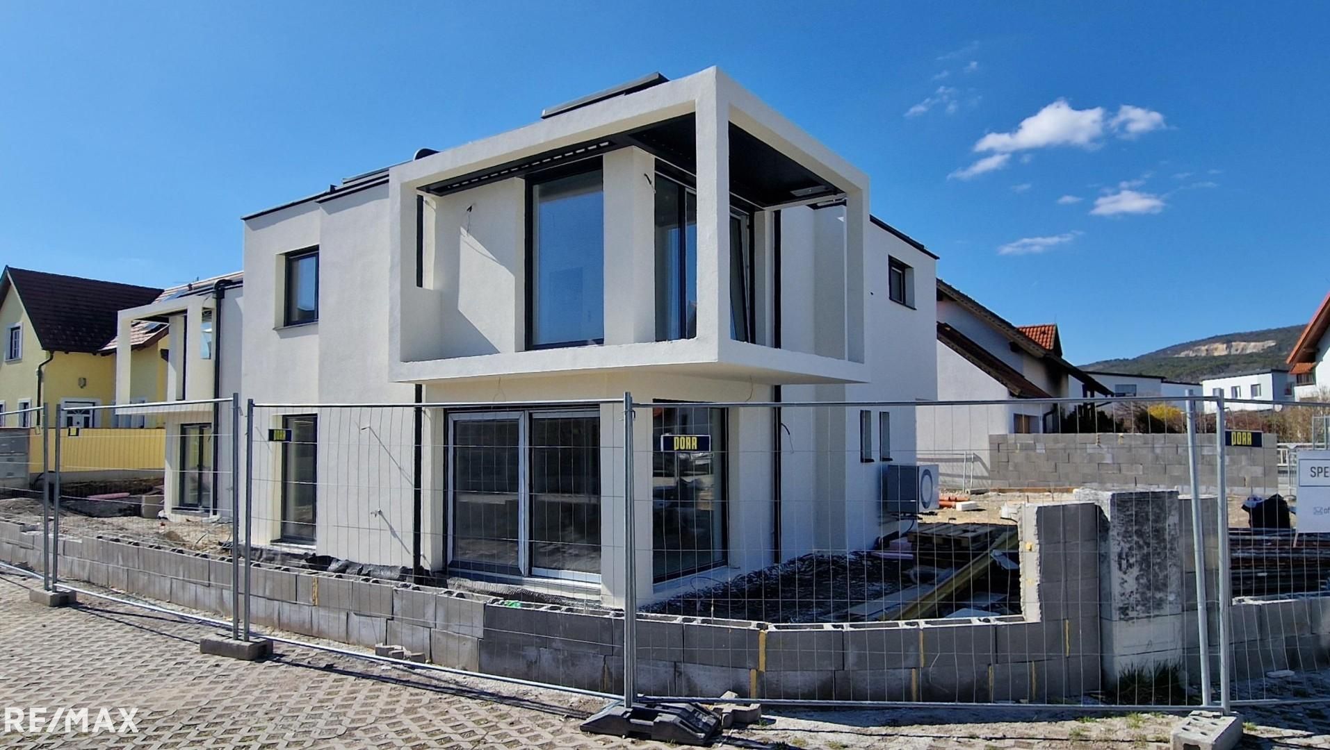 Doppelhaushälfte Neubau Top 2 - schlüsselfertig mit Dachterrasse!
