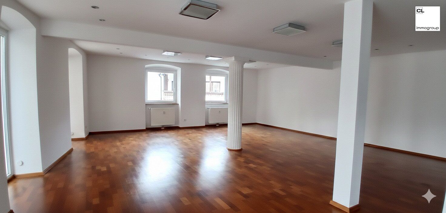 Schönes Geschäftslokal in Top-Lage, Zentrum Saalfelden, 2 Etagen (EG + OG), in Summe 113m², vielfältige Nutzungsmöglichkeiten