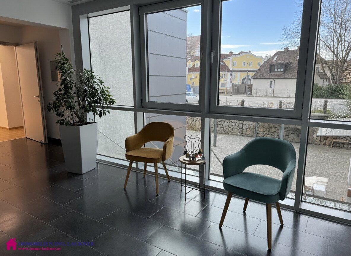 Anlageobjekt - perfekter Zustand - tolle Lage - top Miete - Blick Richtung Inn (Top 3) - Ansicht 3
