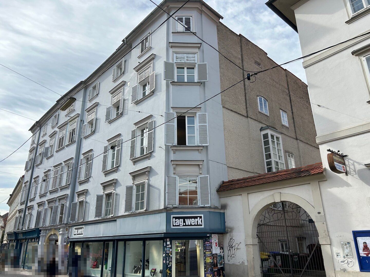 vermietetes Geschäftslokal in historischer Innenstadtlage mit großzügigen Lagerflächen - Ansicht 2