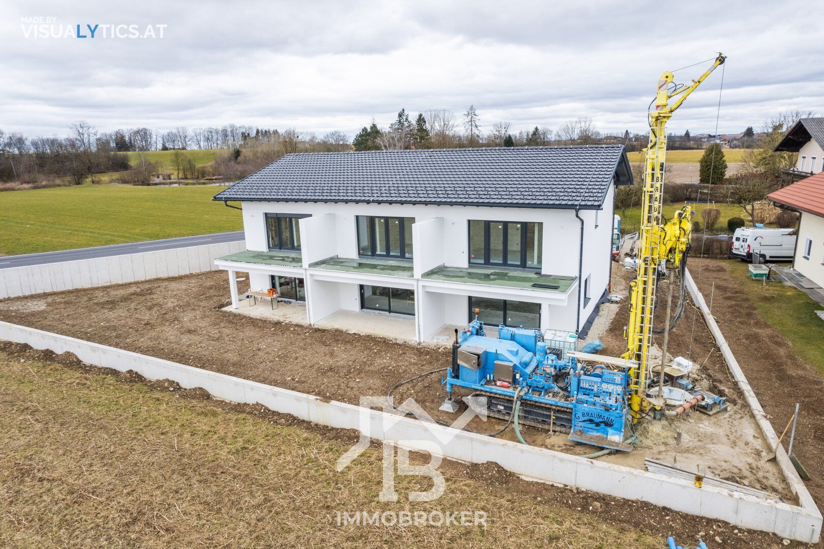 Neues Reihenhaus mit schönem Garten und hochwertiger Ausstattung - ERSTBEZUG