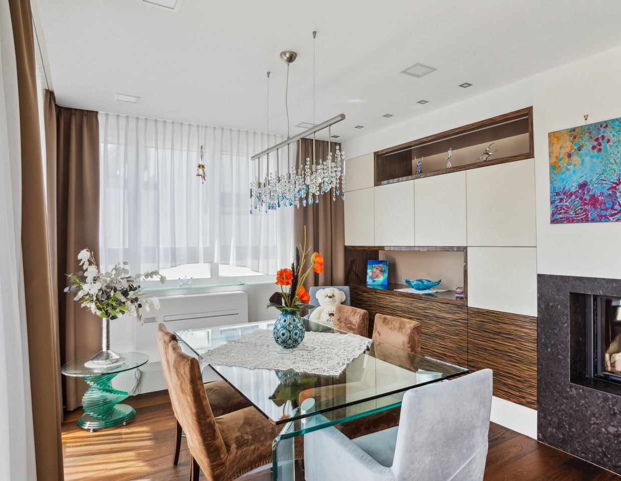 Penthouswohnung mit uneinsehbarer Dachterrasse Blick Berg Isel Schanze