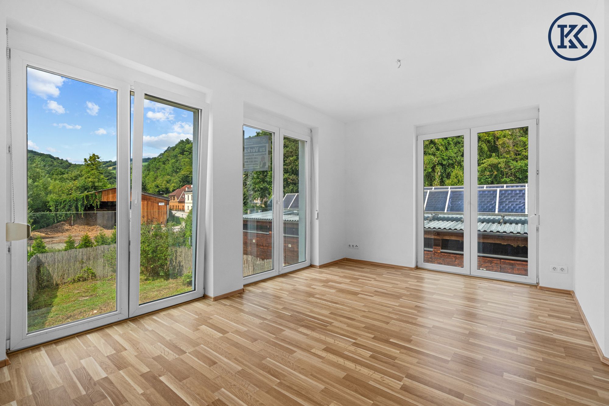 Zuhause im Grünen - Lichtdurchflutete Wohnung mit Dachterrasse & Gartenoase