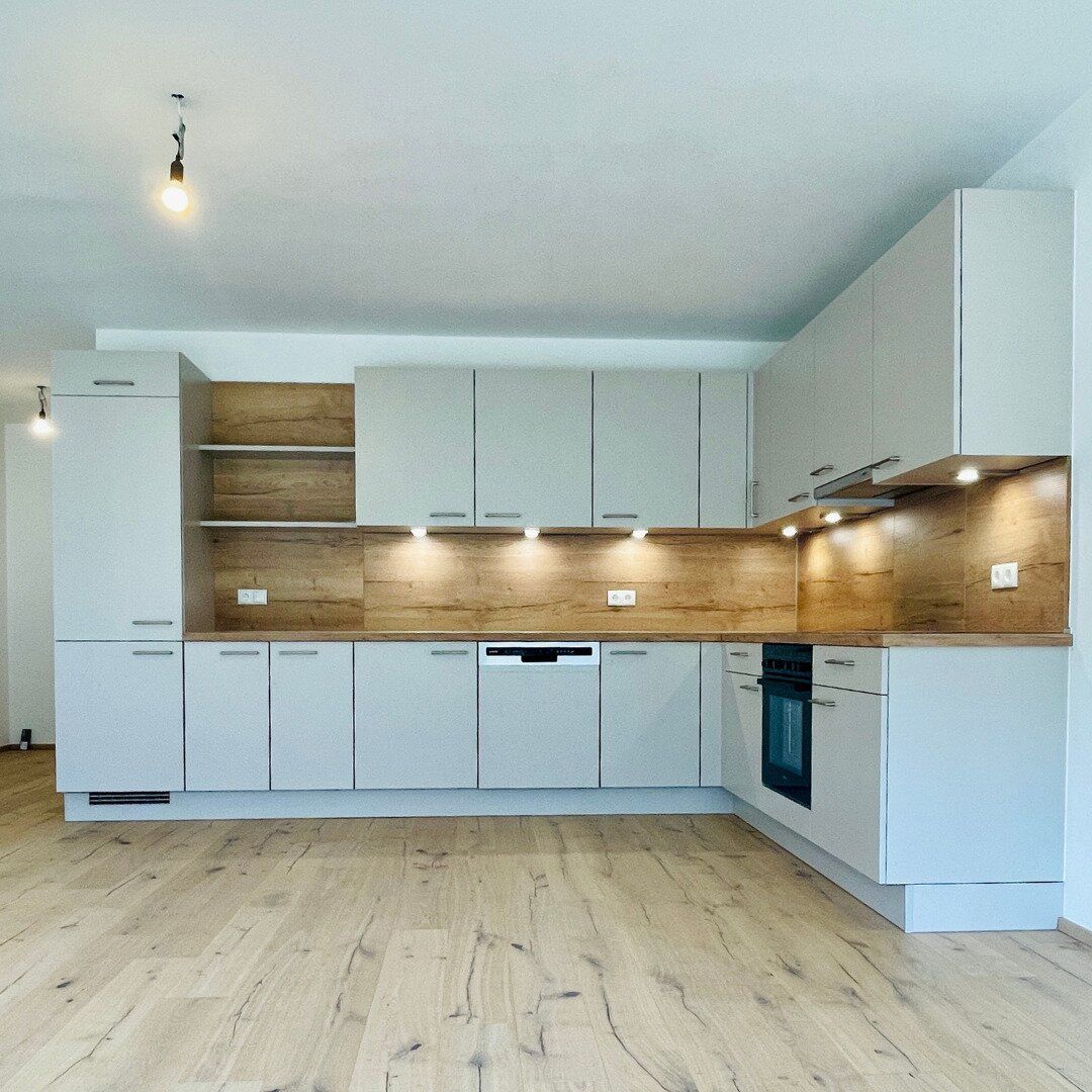 Moderne 4-Zimmer-Wohnung mit großzügiger Loggia