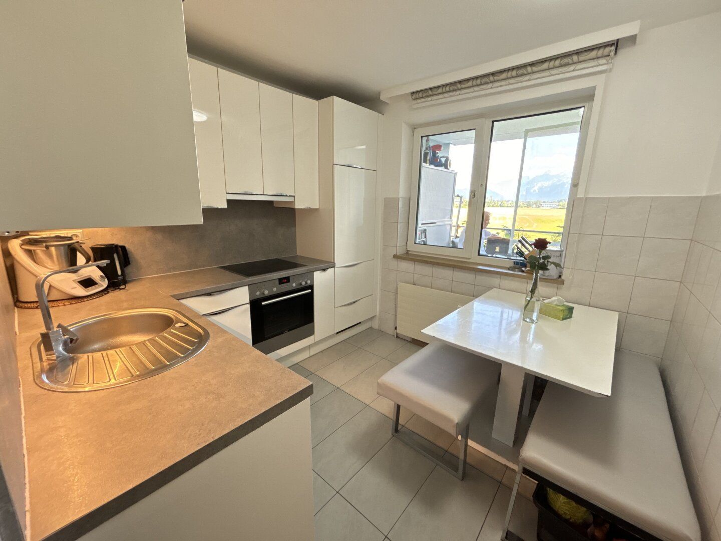 Helle 3-Zimmer Wohnung mit Loggia und traumhaftem Ausblick