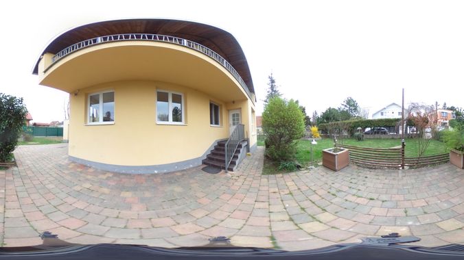 Hauseingang / Terrasse