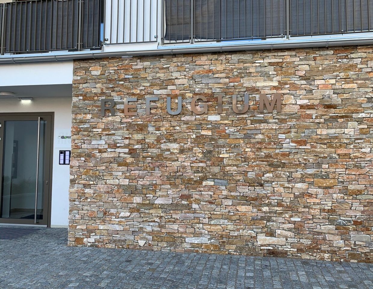 NEUBAUEIGENTUM - SÜDLOGGIA - GARAGENPLATZ