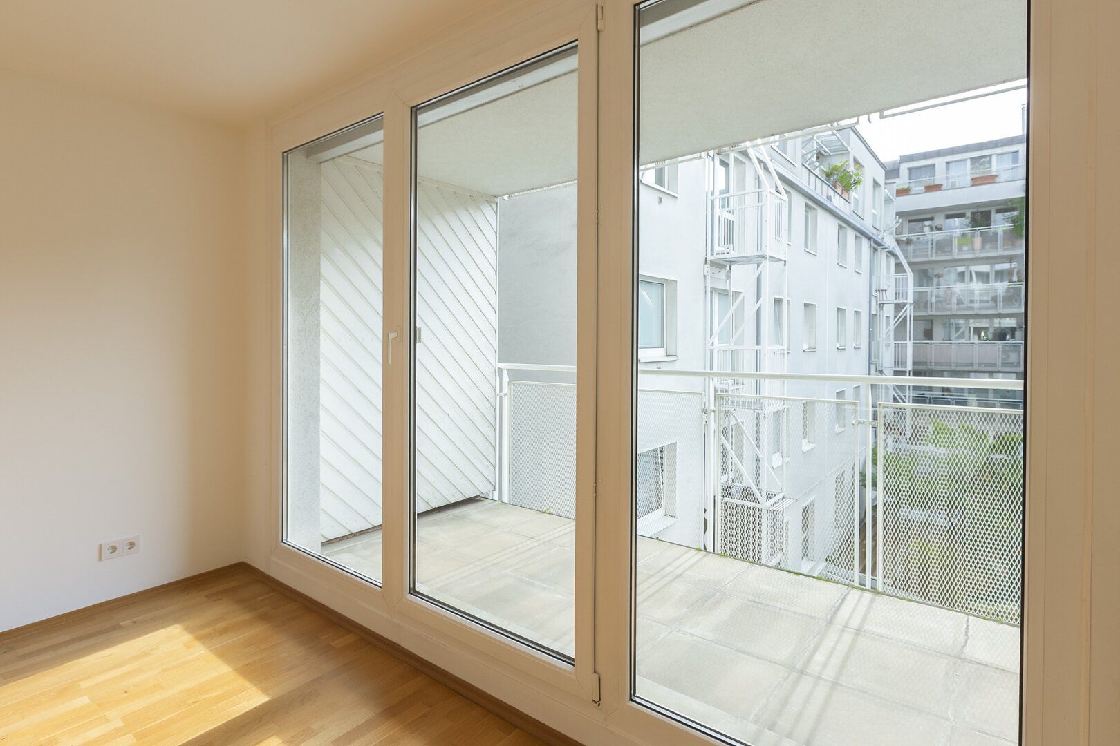 Leystraße | Gepflegter Singlehit mit Loggia
