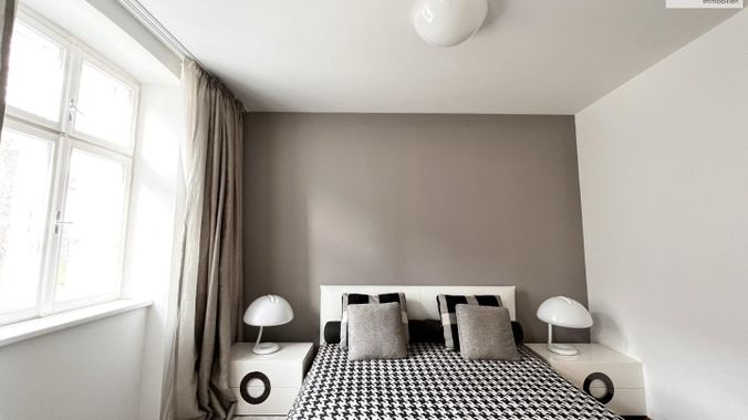 Schlafzimmer 1 +