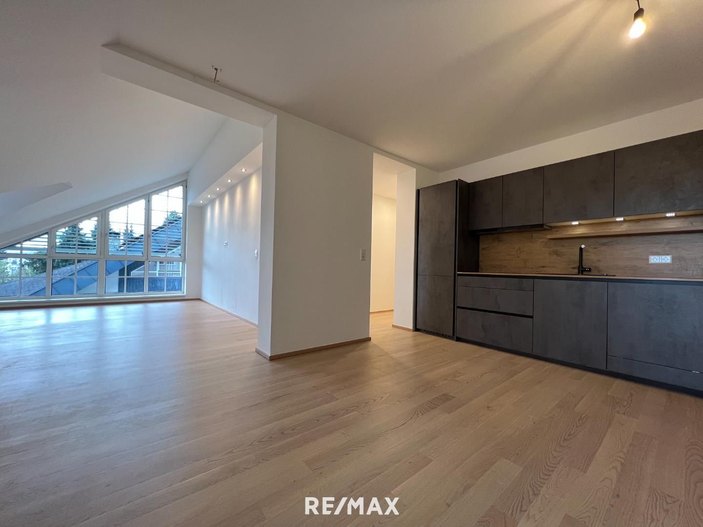 Miete: Einzigartige, moderne 3-Zimmer-Wohnung mit Terrasse in Wolfsberg