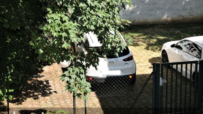 7725 Eigener Parkplatz.jpg
