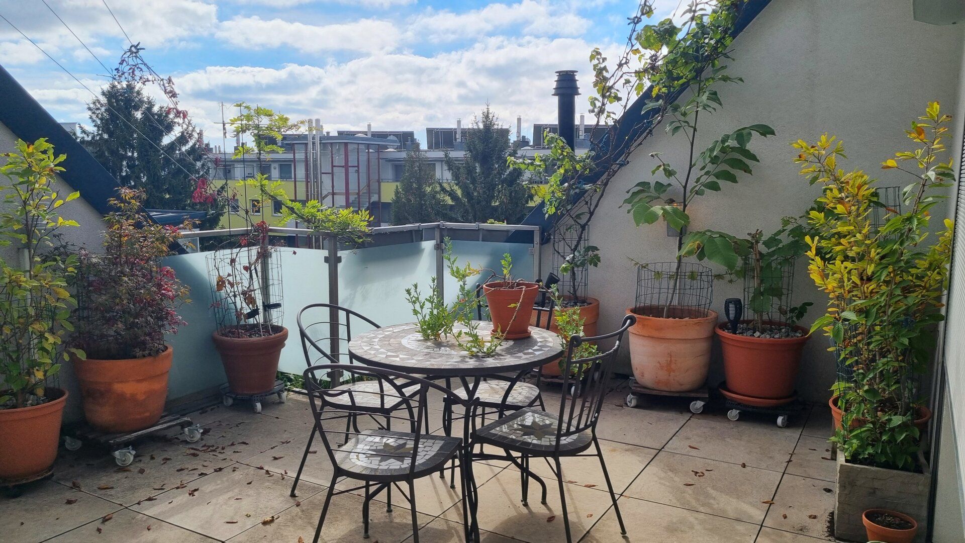 +++ Moderne 4-Zi.Maisonette mit Terrasse +++Erzherzog-Karl-Straße+++