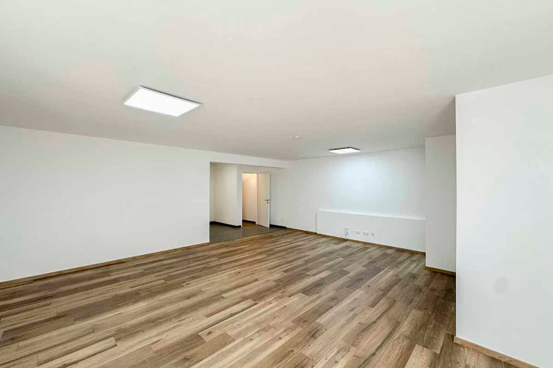 Modernes Neubau-Büro mit Terrasse im 12. Bezirk - Garagenplätze optional - Ansicht 2