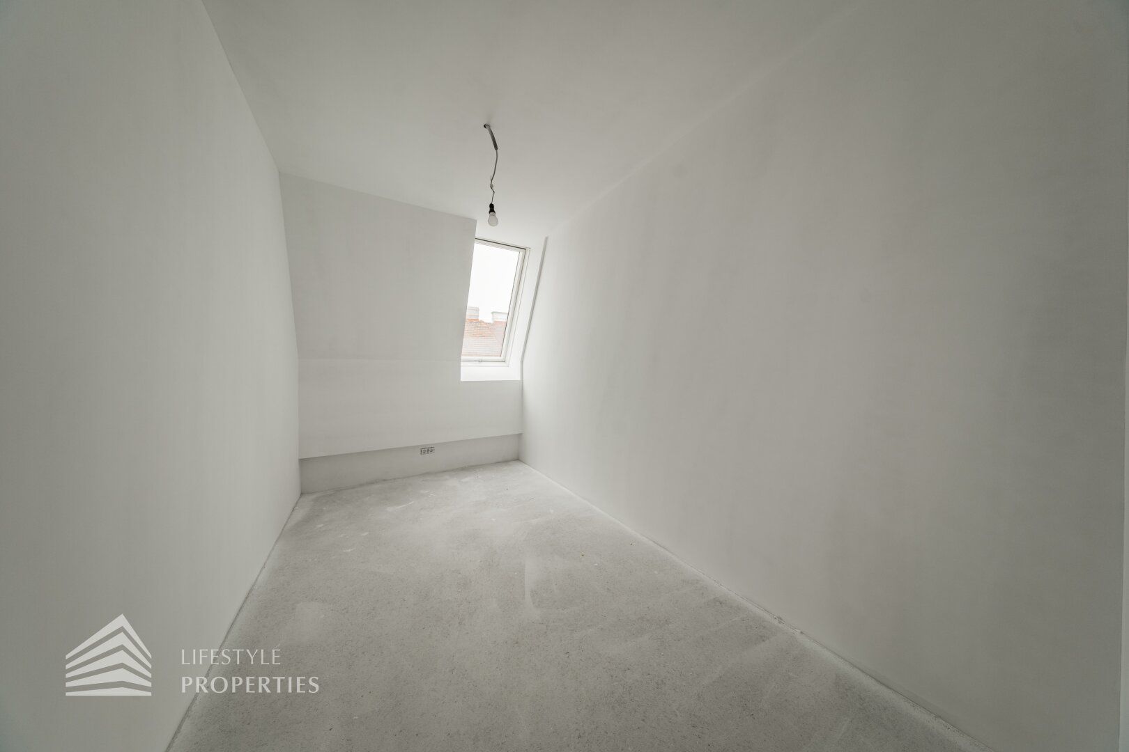 Erstbezug 4-Zimmer Wohnung mit Balkonen, Nähe Aumannplatz - Altro
