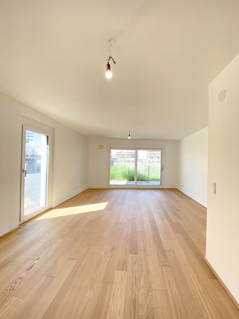 Exklusiver Neubau mit Garten, Balkon & Terrasse