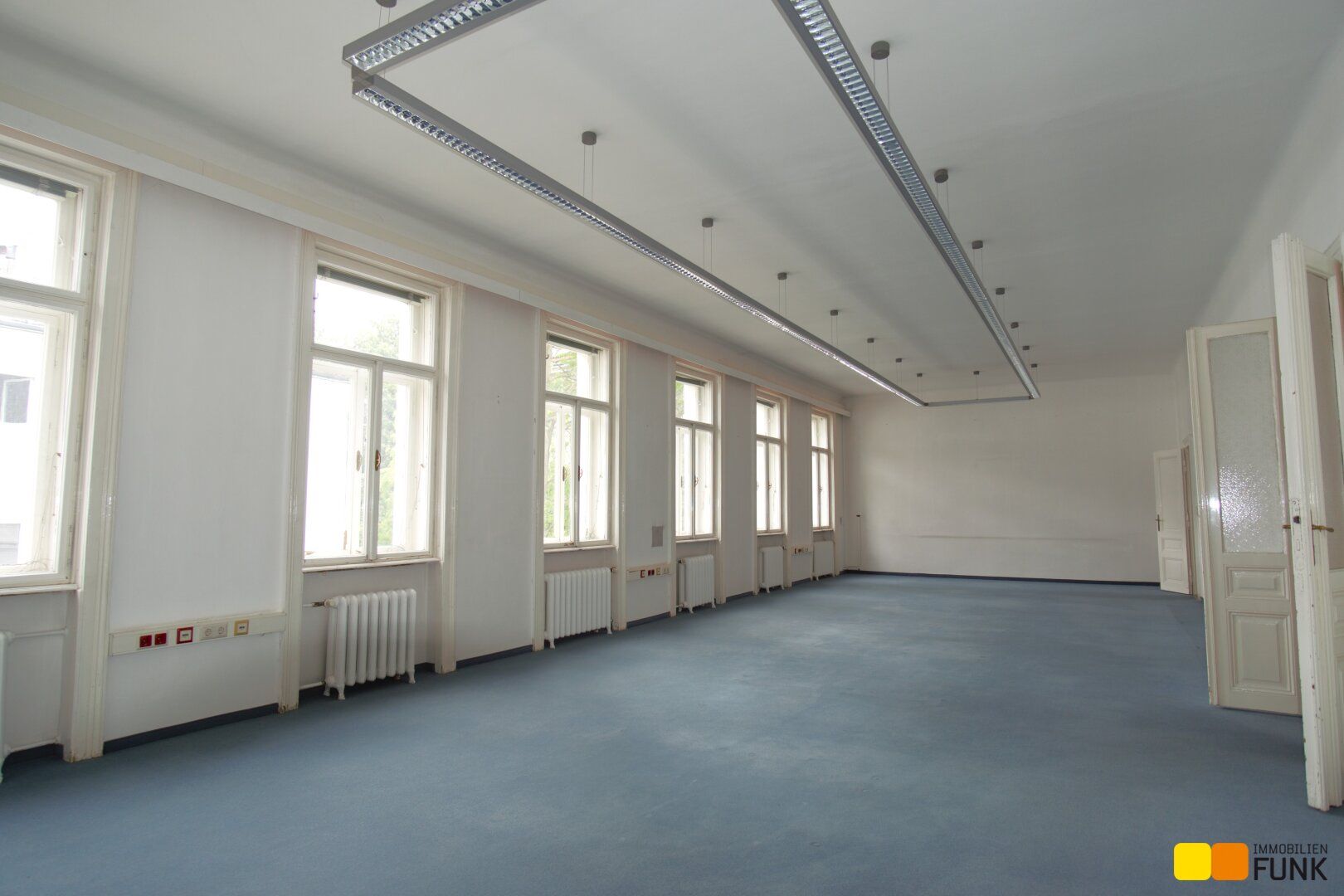 Geräumiges Altbau-Büro in innerstädtischer Bestlage - Ansicht 2