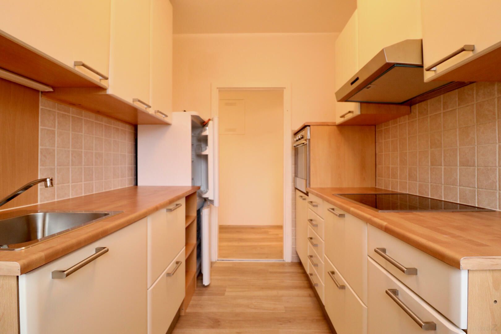 !!! Provisionsfrei !!! 2 Zimmer mit Balkon und Küche - AB 01.07.2025 - VIDEORUNDGANG