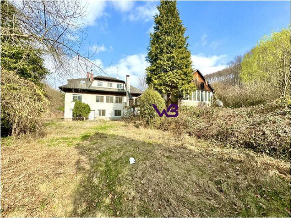 PRIVAT ODER BAUTRÄGER 2 Grundstücke mit 2.273 m² Grundfläche und einer 360m² großen Villa!