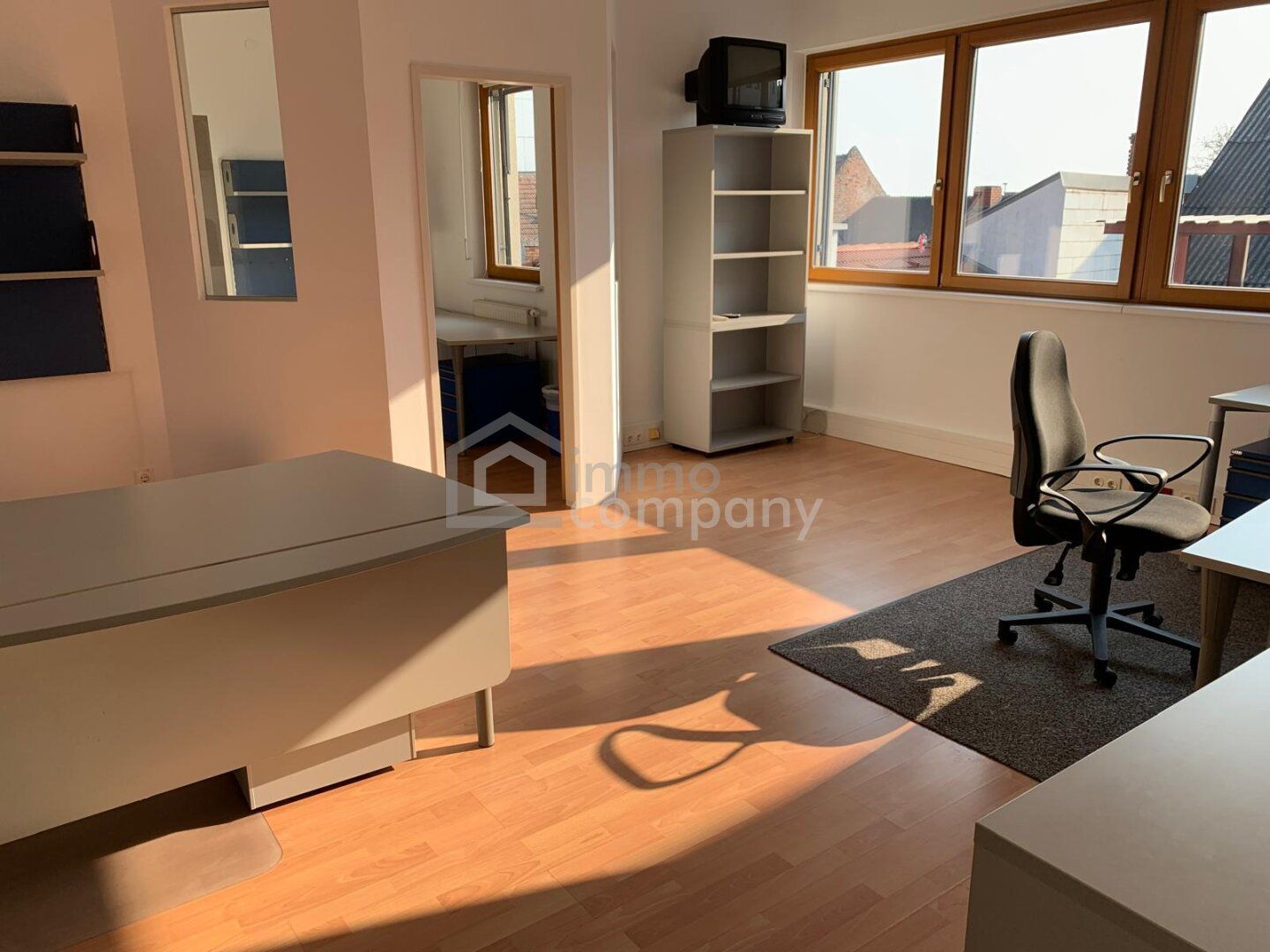 Neuwertige Büro-/Praxisfläche in Neusiedl am See - Top Lage für nur 1.562,82 €!