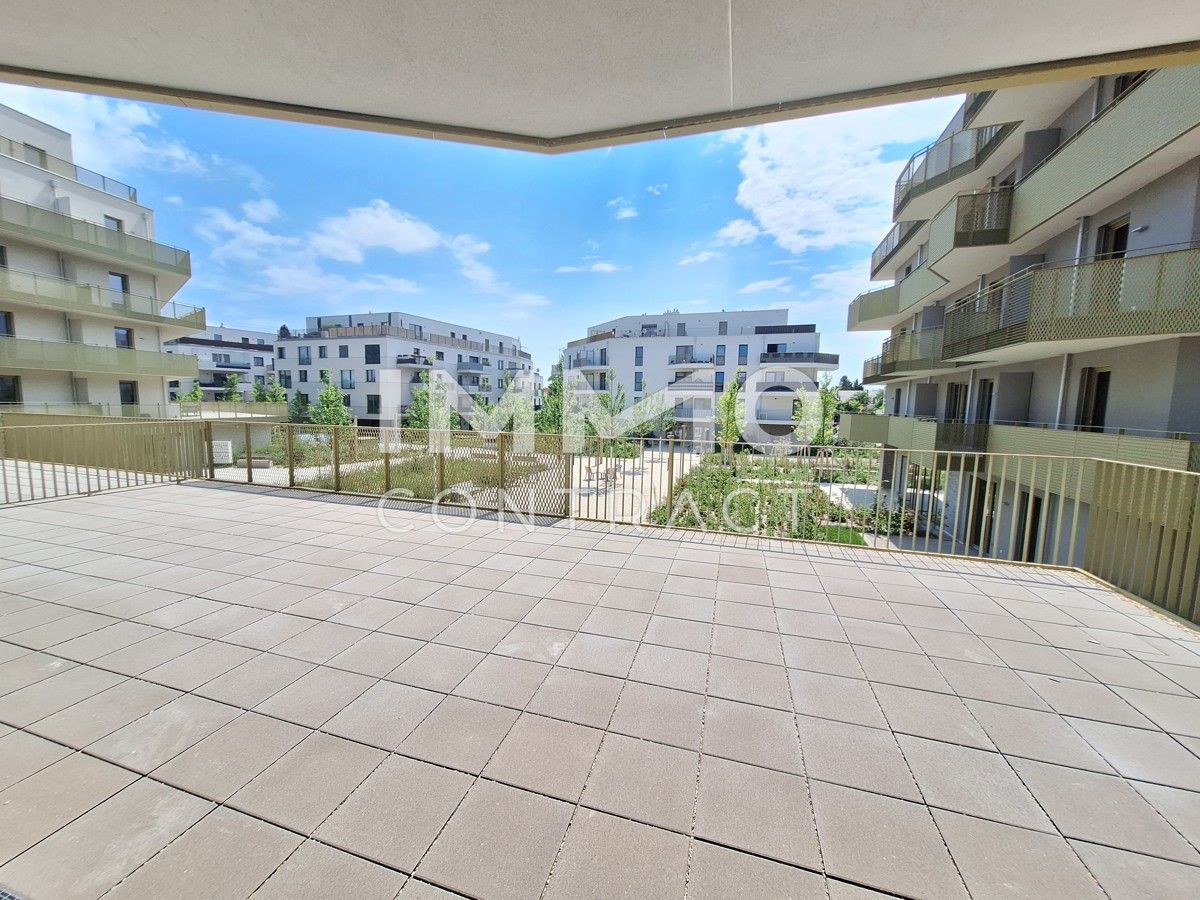Familientraum mit knapp 80²m² Freifläche