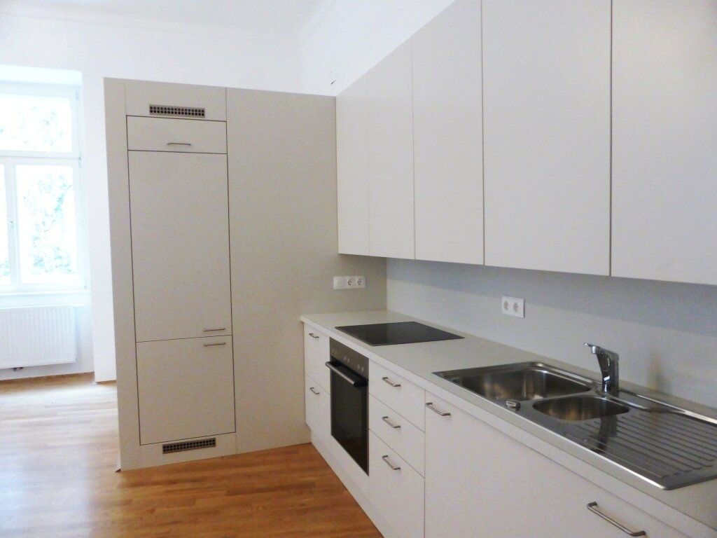 KEIN 08/15 - FÜR LIEBHABER:INNEN DES BESONDEREN! AUSSERGEWÖHNLICHE WOHNUNG MIT CHARME