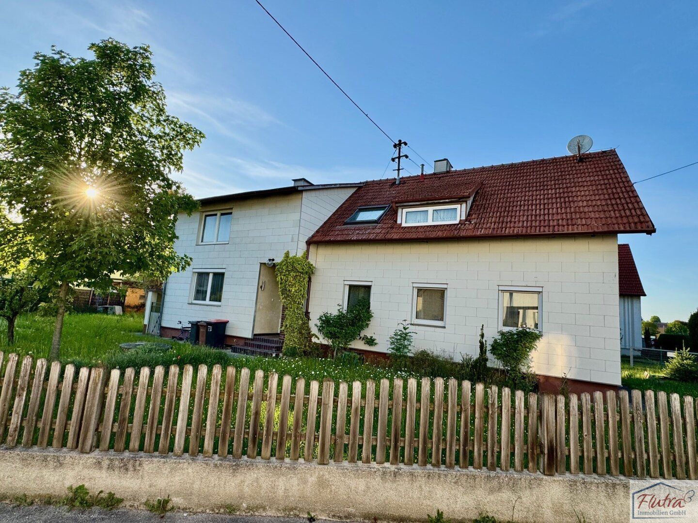 Eckparzelle mit sehr altem Haus in Marchtrenk sucht Handwerker!