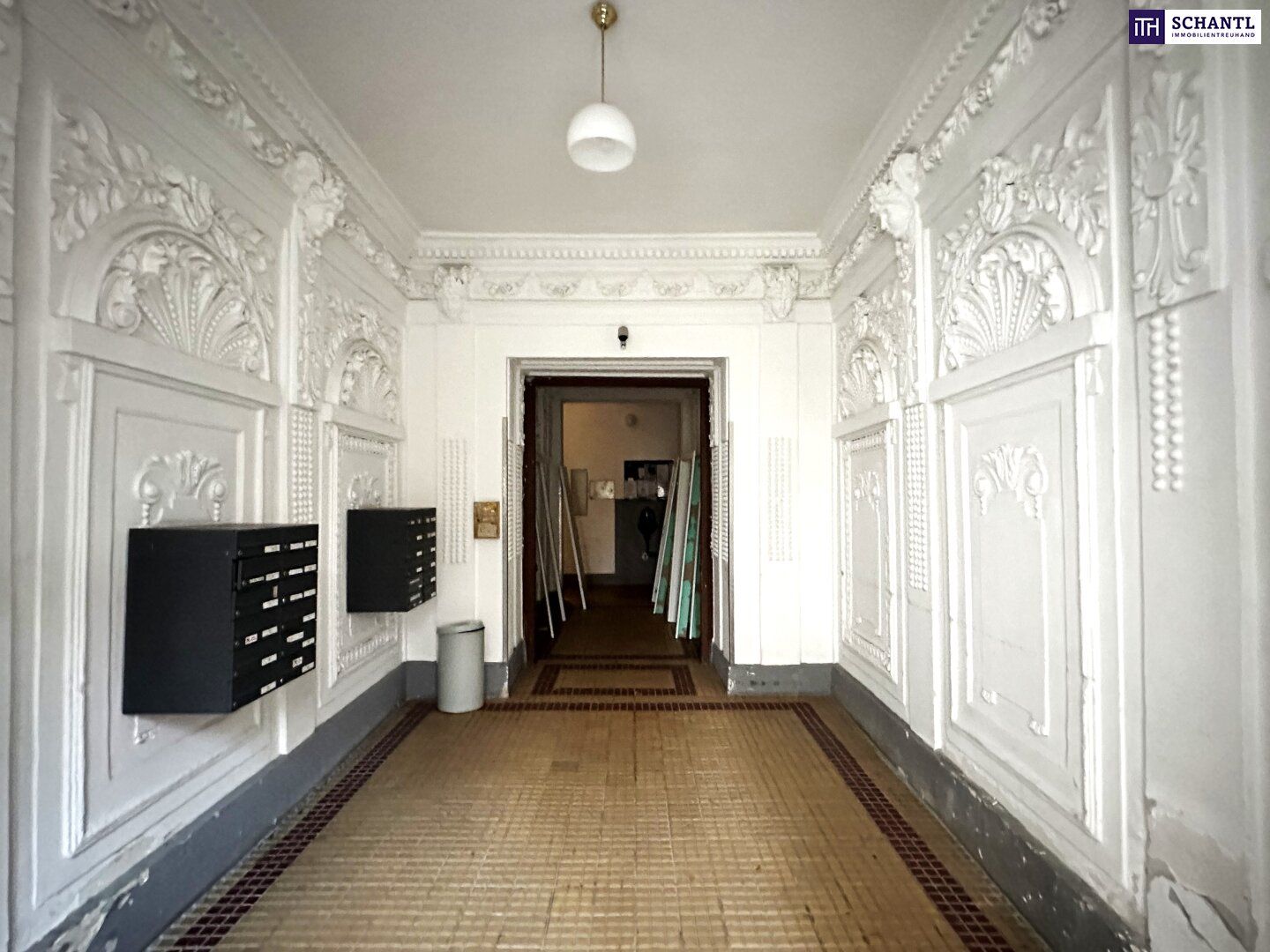 Anleger-Traum in Wien: Vermietete 2-Zimmer-Altbauwohnung - Historischer Charme! Vermietet bis 2028 und keine Investitionen nötig!