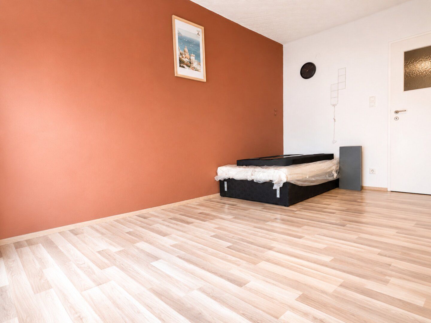Vielseitiges Geschäftslokal / Apartment mit Auslage - sofort bezugsfähig - Ansicht 2