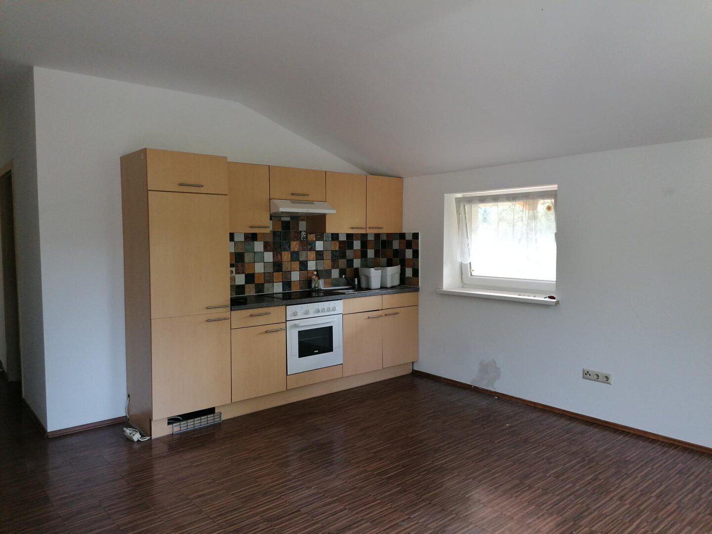 Sonnige 2 Zimmer Wohnung in Lang/Lebring - auch für Arbeiterwohngemeinschaft nutzbar