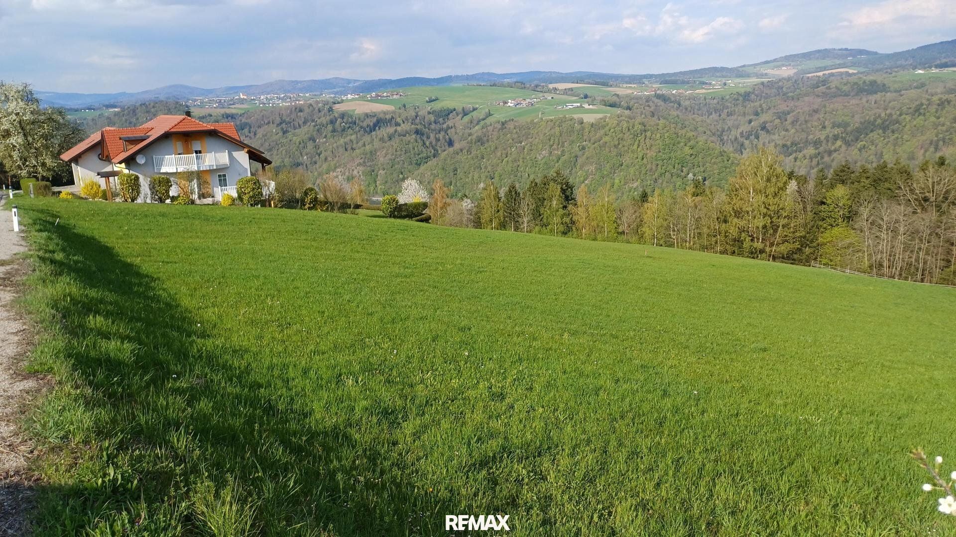 2 Baugrundstücke in traumhafter Aussichtslage - Ansicht 2